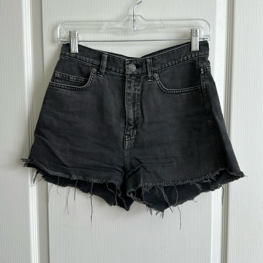 Gap shorts